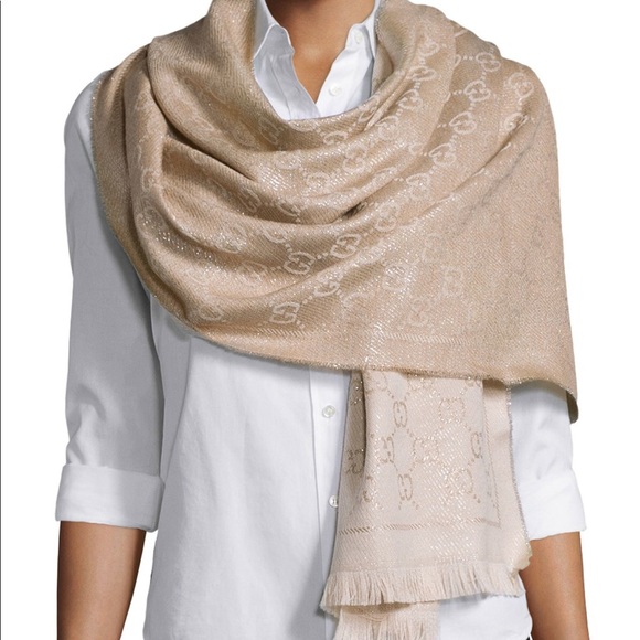 beige gucci scarf